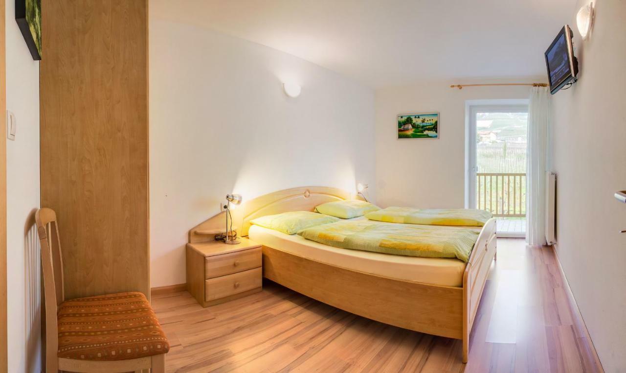Ferienwohnung St. Urbanhof Tramin an der Weinstraße Exterior foto